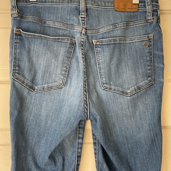 10” High-Rise Skinny Jeans - Picture 5 of 8